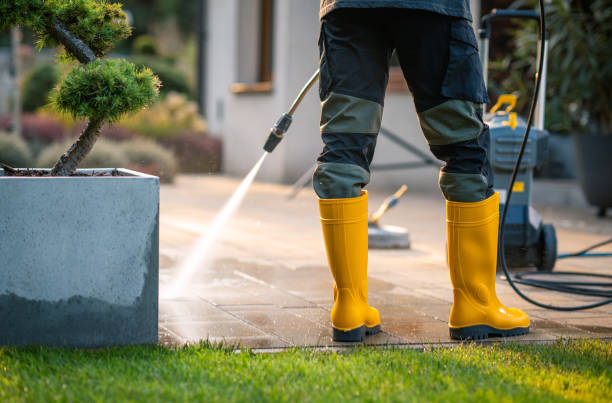 Why Choose Our Certified Pressure Washing Experts for Your Project Needs in Charlotte Harbor, FL?